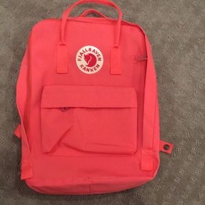 Fjallraven kanken pink backpack